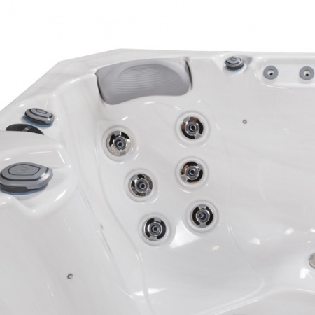 Гидромассажный спа-бассейн Wellis Marbella Standard Гидромассажный спа-бассейн Wellis Marbella Standard