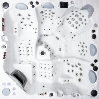 Гидромассажный спа-бассейн WhirlCare K-Luxury-Edition Champion Гидромассажный спа-бассейн WhirlCare K-Luxury-Edition Champion